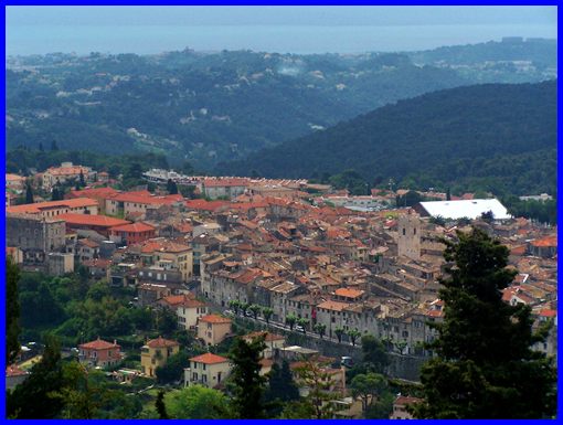 town of Vence from
                        lower approach to Col de Vence